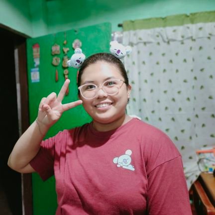 Vage29's profile picture. Me , Myself and I