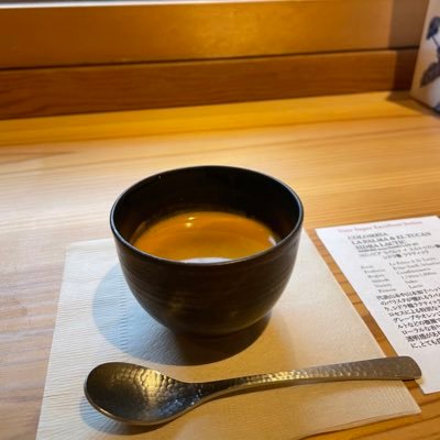 2022年の後半くらいからほぼコーヒー垢。 いつもコーヒー好きな方々の素敵なコーヒーツイートに癒されております。とあるバリスタさんとの出会いでドリップを10年ぶりに再開。主に京都界隈の珈琲ツイ。 激推しロースター様:Unirさん、アバアスさん