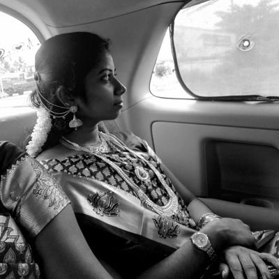 PriyaRaman06's profile picture. 