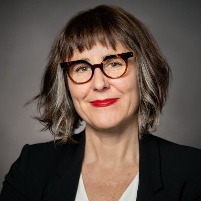 Author STEALING MY RELIGION 2022 & PIOUS FASHION 2017 | Prof @Northeastern | Dir @Sacred_Writes | @TheAtlantic @TeenVogue @RNS | @lizbucar on IG and clock app