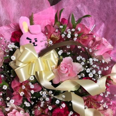 family_pm's profile picture. BTS、韓国料理、韓国ドラマ大好き、ぐっちーです♪ 40↑今は娘と親子ARMY💜🐰グクよりのAII🌈 バンタン以外も呟きます😉発信少なめ🙏ANNXから超特急気になってます🚃もうすぐ8号車乗車？！💜クムシラコ精神でいつも笑顔に😊平和に☘️✨