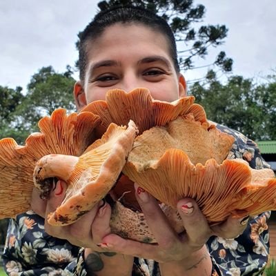 Brazilian Mycologist and Postdoc at @UFPB. Interested in fungi ecology, roots, mycorrhizal associations, biogeography and conservation.