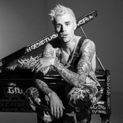 Notlikeus9's profile picture. 