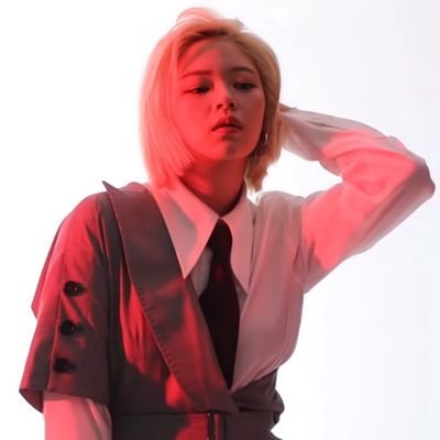 justnorthh's profile picture. She/her