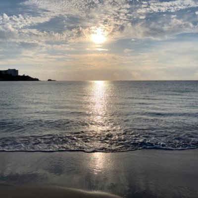 20↑腐/うるうみ。です/WJ本誌派/呪5⃣推し/五悠/基本的に5️⃣は左へ🐯は右へ/リバの思想もあるけどそこはごめんなさい/🔞ファボします/描けない書けない/でも見るのは大好きです‼︎/無言フォロー失礼します🙇♀️/雑多で日常ツイ多め/五悠好きさんのお友達いなくて寂しい限り。構ってもらえたら喜びます🙏