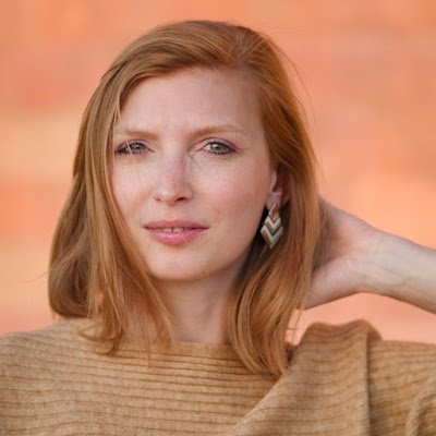 realeasemara's profile picture. author . #nftartist . mystic
in plays of prose, i explore the very concepts and social constructs we experience as we live every day