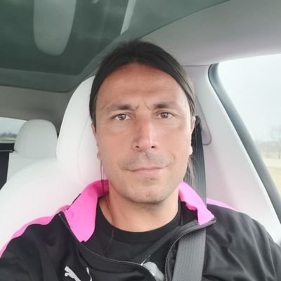 Paul_Danek_'s profile picture. EV, family, fun, Sun, Earth, Mars, and beyond...