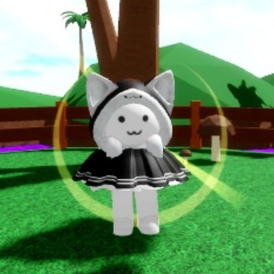 KyraBenjamin10's profile picture. 