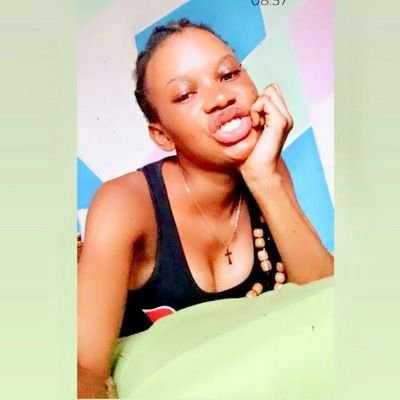 VeroniqueMbock's profile picture. Never give up!