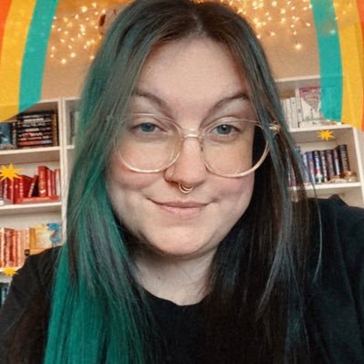 i write stories about queer kids and their magic. they/them. aquarius. therapist. dog enthusiast.