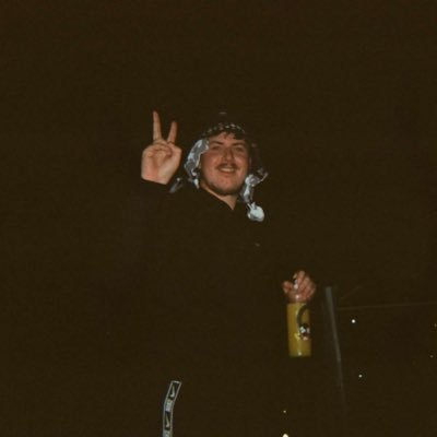 owencooney10's profile picture. 27  // Up The Ding