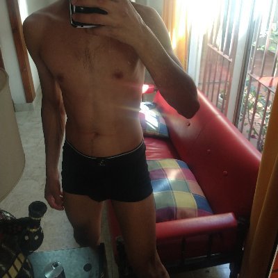 Flaco2Joni's profile picture. Versátil  pajas franelas  vellos amooo
Dotado