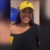 1 of 2 (@melstwinforlife) 's Twitter Profile