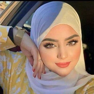 شام يا ذا السيف لم يَغِبِ
يا كلام المجد في الكُتُبِ
قَبْلَكِ التاريخُ في ظُلْمَةٍ
بَعْدَكِ استولى على الشُهُبِ
❤ ❤ ❤