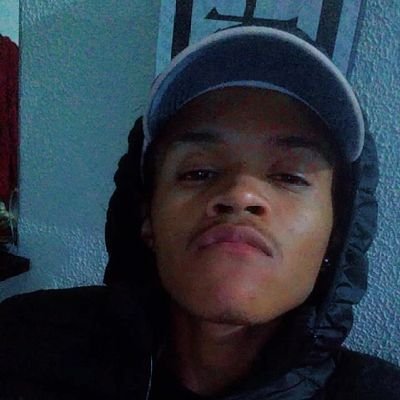 jogador
17/02/Aquario💦🎽
17 anos👿
l27🐊🎽
elenco 23🇧🇷🎽👿
jogador camisa 7
eu virei o comentário na roda da tuas amigas 🇧🇷💦👿🎽