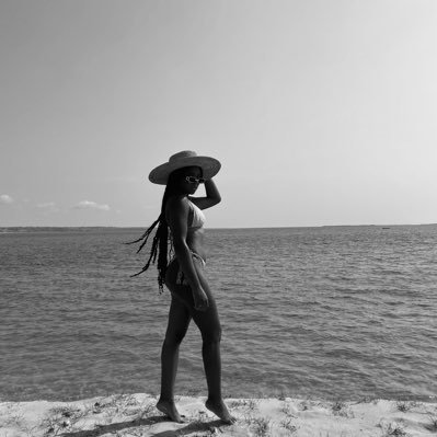 Instagram “_maira_Freitas” 🇦🇴🇵🇹