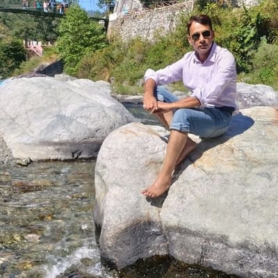 deepsagra's profile picture. Fitness freak. Enjoy parties and outings. Traveling,gardening, cooking and adventure activities are my hobbies.Tweets are personal.