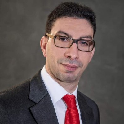 SMM - Full Stack Digital Marketer - Brand Manager & Consultant certificato in Digital Marketing, aiuto musicisti, aziende a digitalizzarsi con successo.