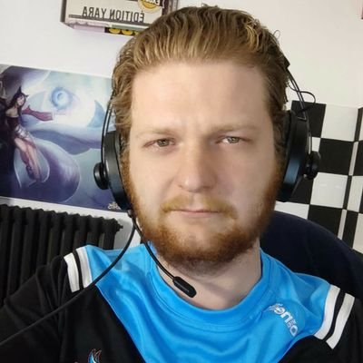 Jeune Streamer passionné de 27, joueur multi plateforme et multi gaming !
Au plaisir de vous retrouver en live sur Twitch 😉
https://t.co/LV2NoKe5Kp