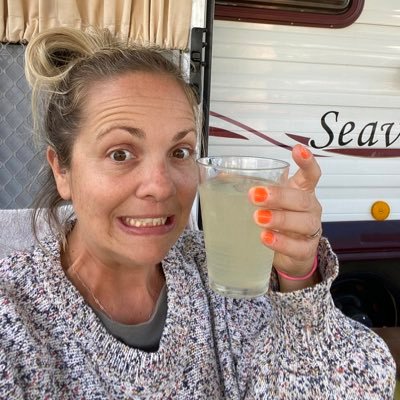 Jojogeejojogee's profile picture. Here for the netball stuff…