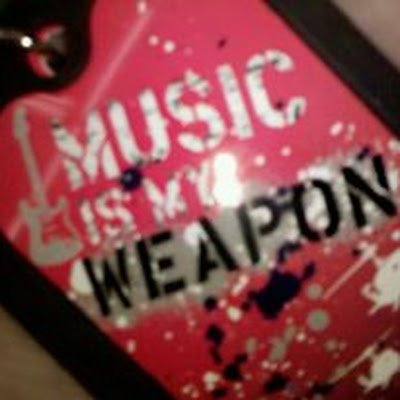 ThriftOw's profile picture. Me game