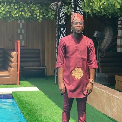 real_adeosun's profile picture. HR Professional  and business enthusiast.