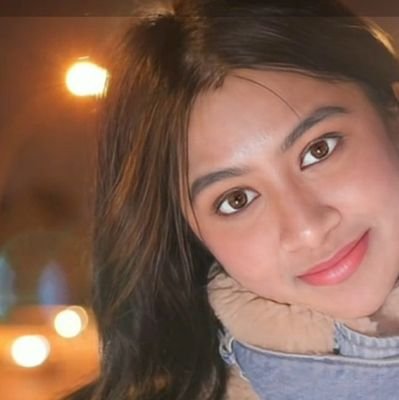 VinushaPriyanka's profile picture. Architect 👷🏻‍♀️ MBA 👩‍💼 Scuba Diver 🤿 Singer 🎤 Adventurer 🧗🏻‍♀️ Traveller  🛩  Foodie 🌮 Content Creator 📽 FAM ❤ CSK 💛 MSD ⚾️ NEYMAR ⚽️ Blessed🧚🏻‍♀️