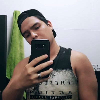 lalonaula's profile picture. ✌🏼