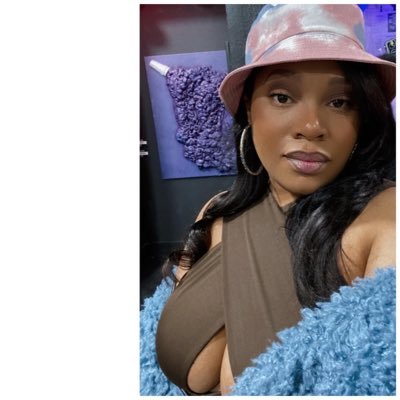 stef_thecity's profile picture. so nasty & so rude 💋