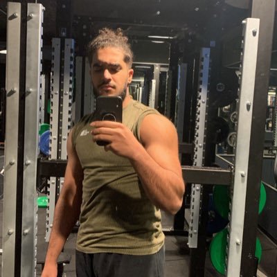 yacinevourvour Profile Picture