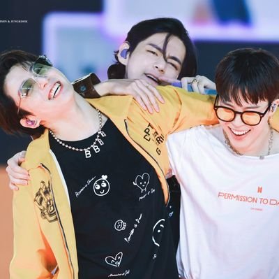 💜 BTS {ARMY} ☆ Red Velvet {Reveluv} ☆ SNSD {S♡NE} 💜
