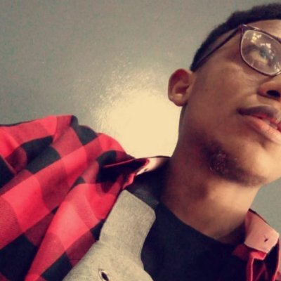 MideSubomi's profile picture. MideSubomi ❤️| Front-end developer | My web development experience 
| Roddy Ricch Lover