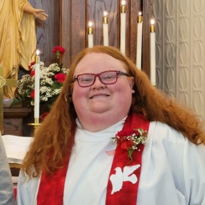 ELCA Pastor, runs with scissors, crafter, ravenous reader, cat mom, Ravenclaw, Black Lives Matter, 🏳️‍🌈🇺🇦🇭🇺 she/her/hers