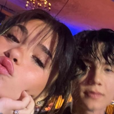 FanJxdn11's profile picture. 
