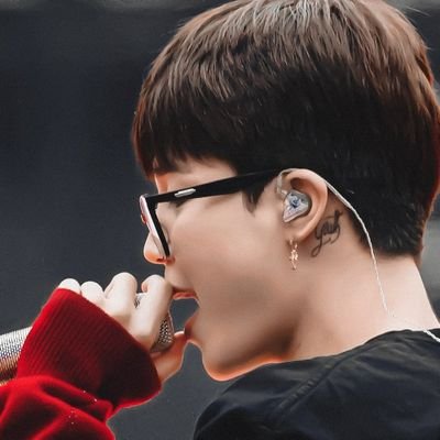 xPrinceOfBusan's profile picture. 어제 보다 더 내일 보다 덜 사랑 합니다 💜