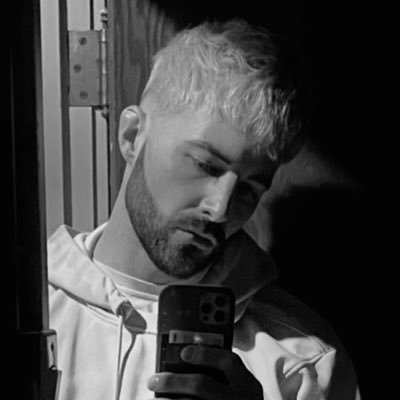 🗡️ I'm the white Shia LaBeouf.