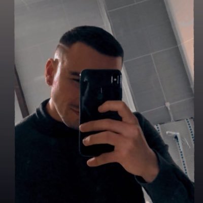 Ivanlv_ Profile Picture