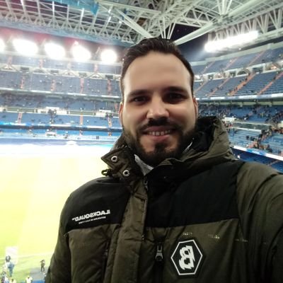 Periodista y editor de Deportes en @AmericaAdn
Cumpliendo un sueño... Vi la 13 y la 14 del Real Madrid, la 7 del Sevilla y una Copa del Betis.