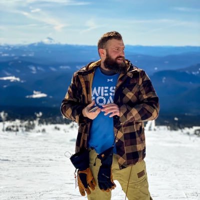 TrueManBearPig's profile picture. just a dumb layman that works hard