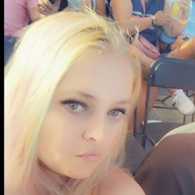 skmcdaniel82's profile picture. 