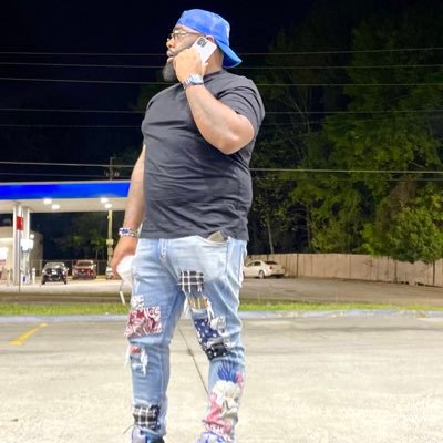 ChefZo84's profile picture. You favorite bearded chef! On my way to be the coldest chef out here! Louisiana bred me, but Atlanta got me making bread!