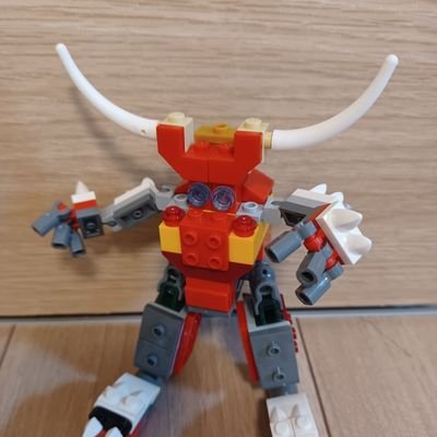 kotubukkomark2's profile picture. 自閉スペクトラム症＆ADHDだけどレゴには集中力発揮するよ👍️レゴ作品は全て息子が１人で製作したものです😊無言でフォローさせていだいております🙏よろしくお願いいたします🎵