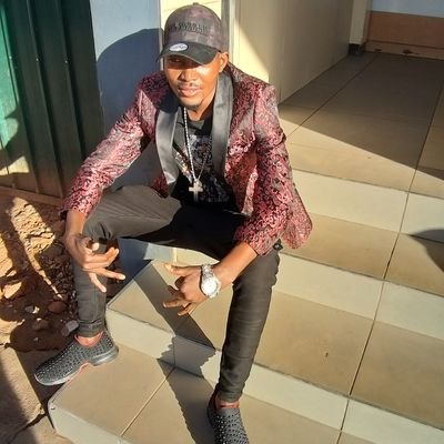 tinote1925's profile picture. simple louphing and travel.
entepreneour...