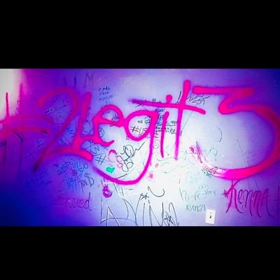 King_PyxiS's profile picture. iAmThat1King@thelavendersatdawn.net