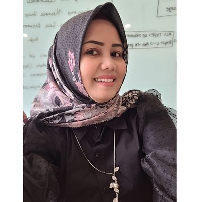 Journalist - Lecturer || I'm so blessed beyond anything I deserve.