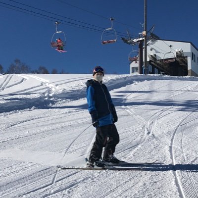 87qmE375m6GL422's profile picture. 春~秋は、裏方と講師
冬は、リゾバ
ワクチン4回接種
ボートレース好き
年に数回、桐生に行きます
城跡散策始めました　春日山城跡良かった