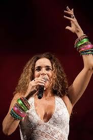 danibabrasil's profile picture. 