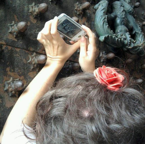sozges's profile picture. co-designer in istanbul seeking peer support (at least some fun) in social media / views my own, she/her/they/them
