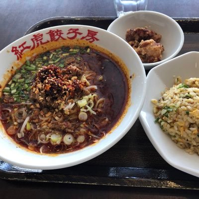 せんべい布団で寝ている