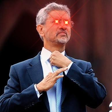 confusedmantis's profile picture. ॐ | Just a random soul exploring the realm of stupidity.